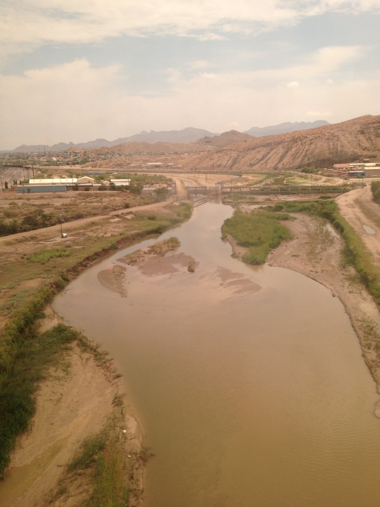 crossing the Rio Grande in the US