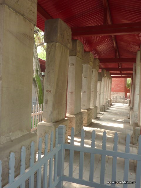 1-28 Confuscus Temple